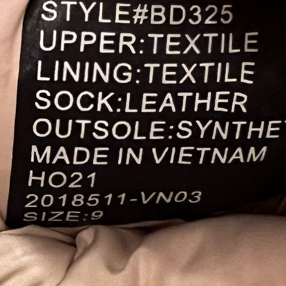 J.Crew Women's Elsa Puffer Boot With Primaloft Dusty Ivory Size 9 Style BD325 - Picture 12 of 12